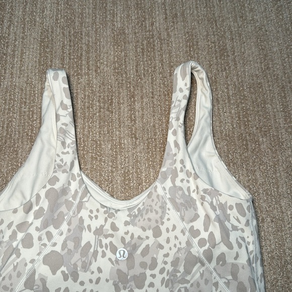 Lululemon Align Tank Top Woman's Size 4 Cheetah Camo Lightweight Yoga Top - Picture 8 of 11